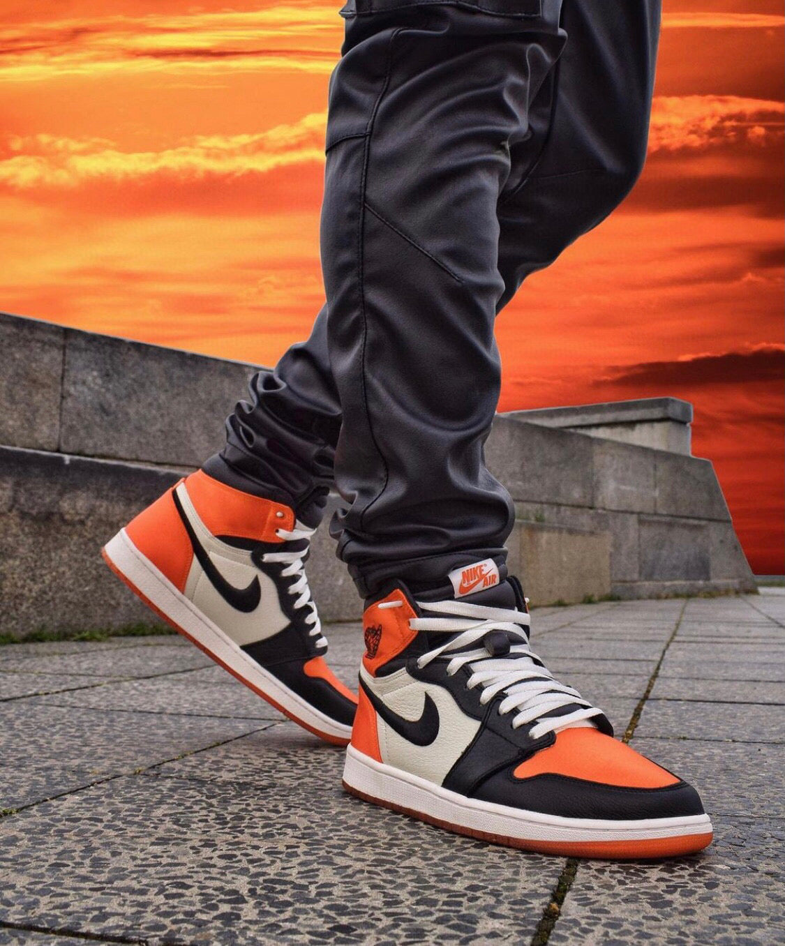 GLM - AJ1 High Black Buckle