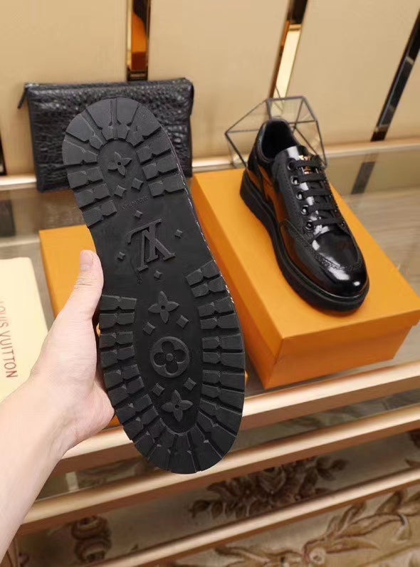 GLM - LUV Black Sneaker