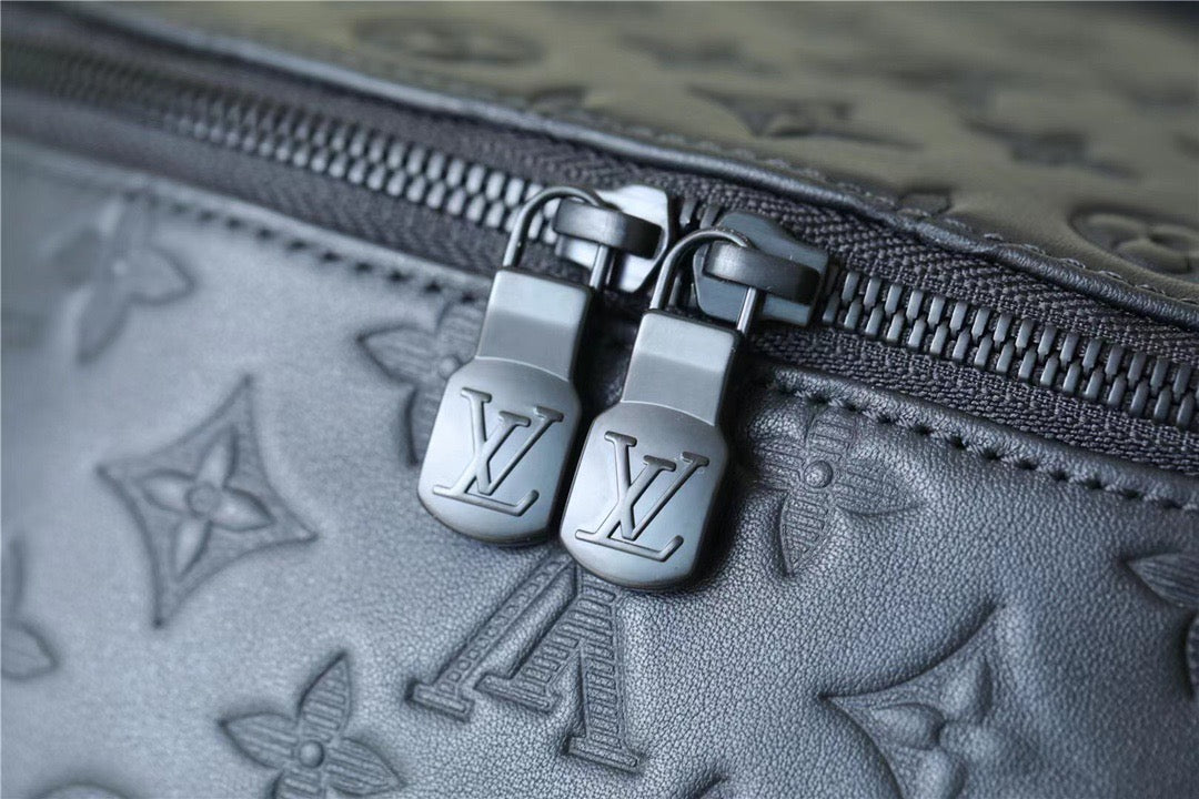 LV RaGLAMIr Backpack Monogram Shadow Black For Men, Bags 41cm LV M46109