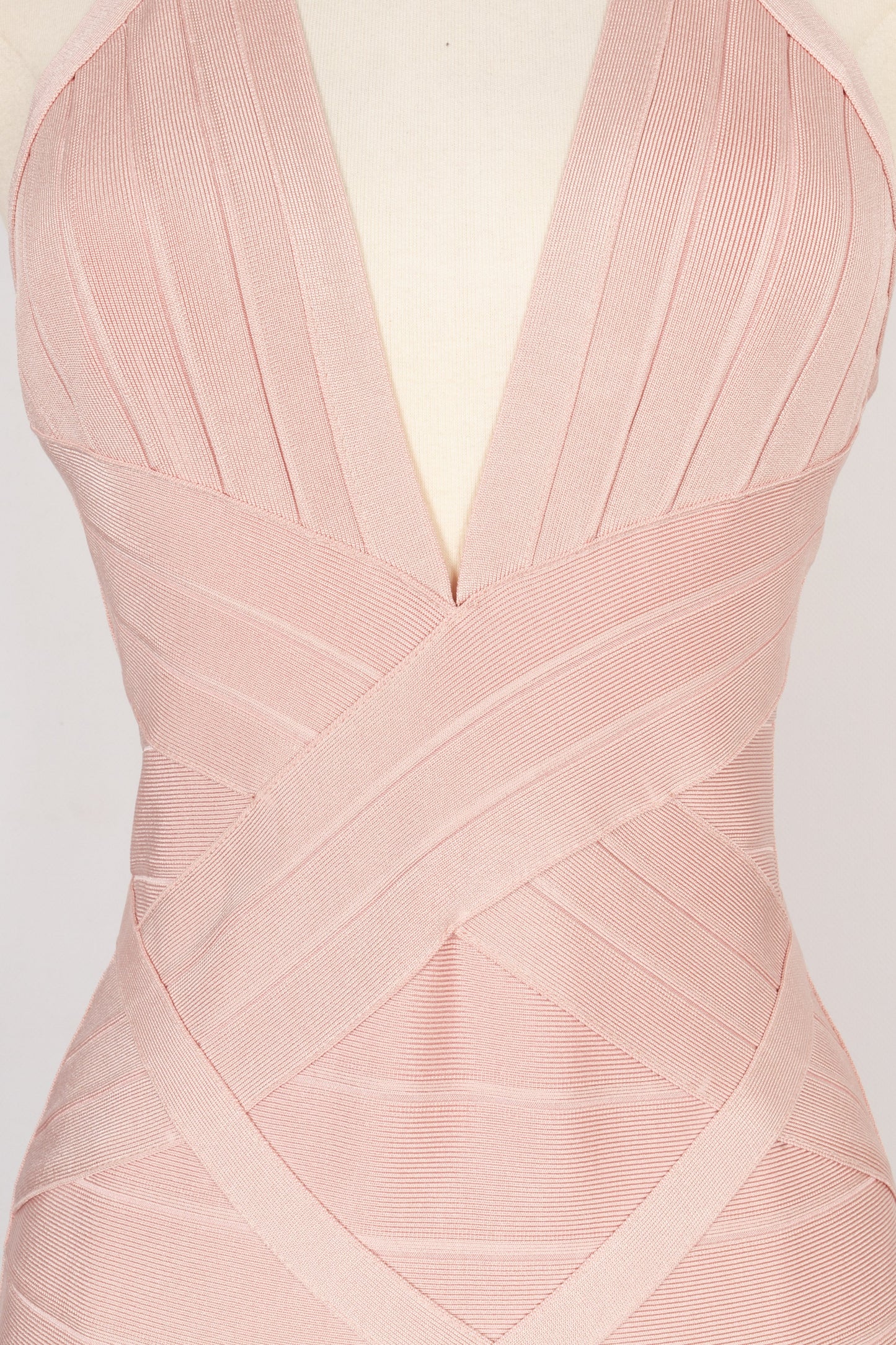 Robe rose HervÃƒÆ’Ã‚Â© LÃƒÆ’Ã‚Â©ger