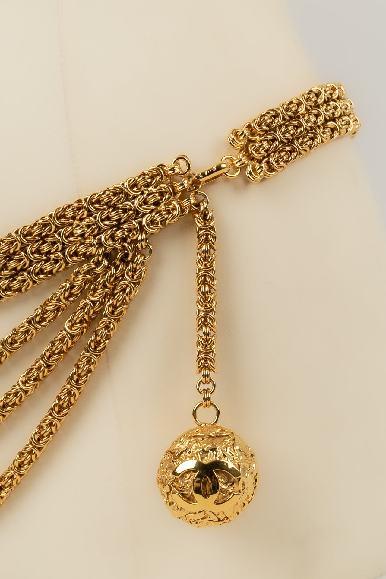 Ceinture dorÃƒÆ’Ã‚Â©e Chanel