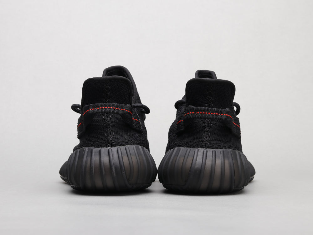 GLM - Yzy 350 Black And Red Sneaker