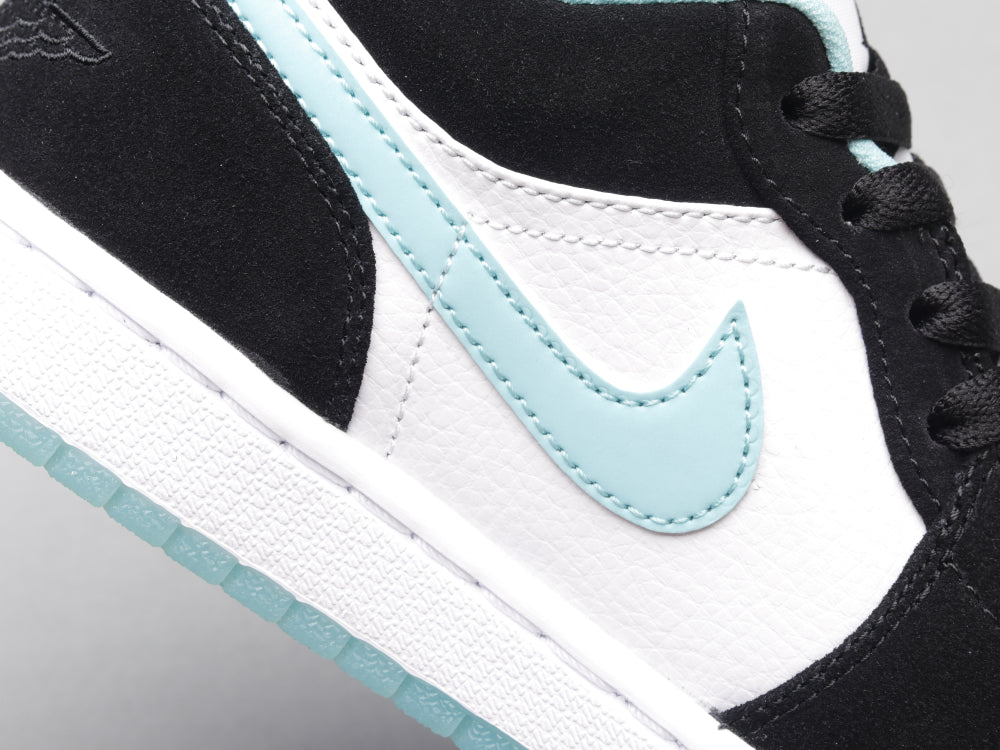 GLM - AJ1 Black and Green toes
