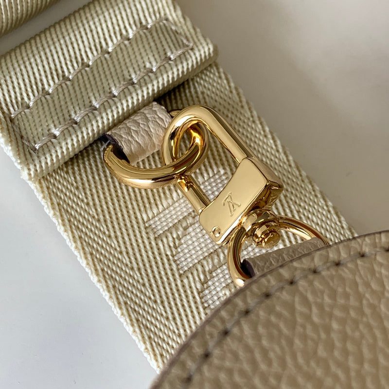 Satchel Bags - GUC Bags - 1966