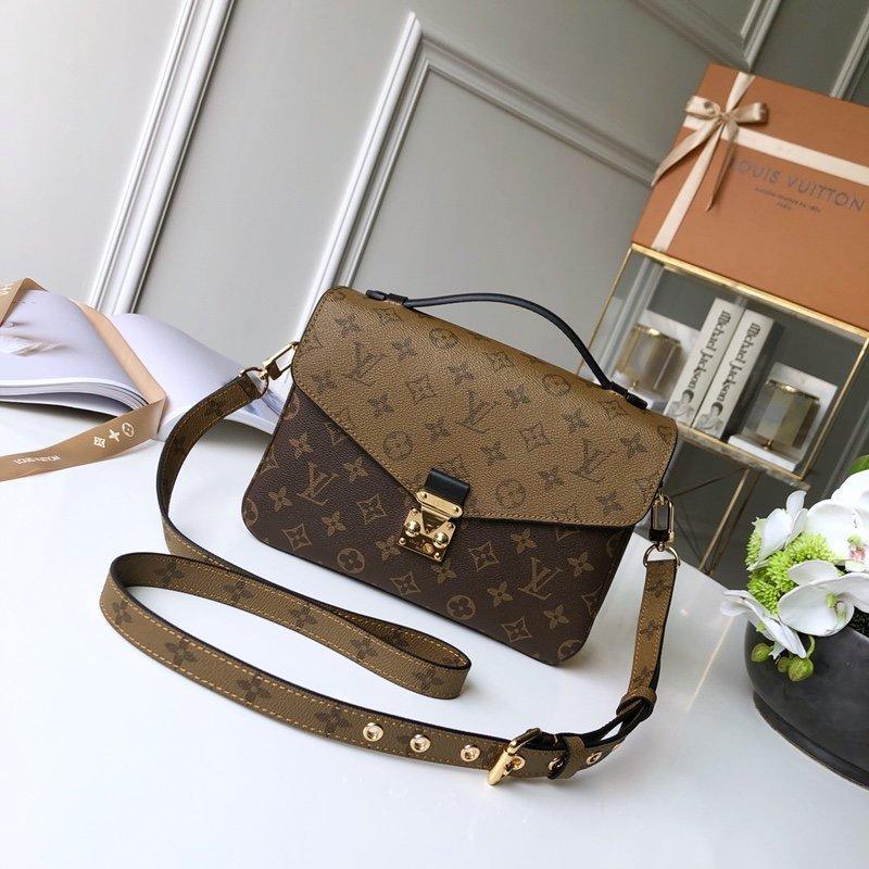 Louis Vuitton pochette mÃƒÆ’Ã‚Â©tis
