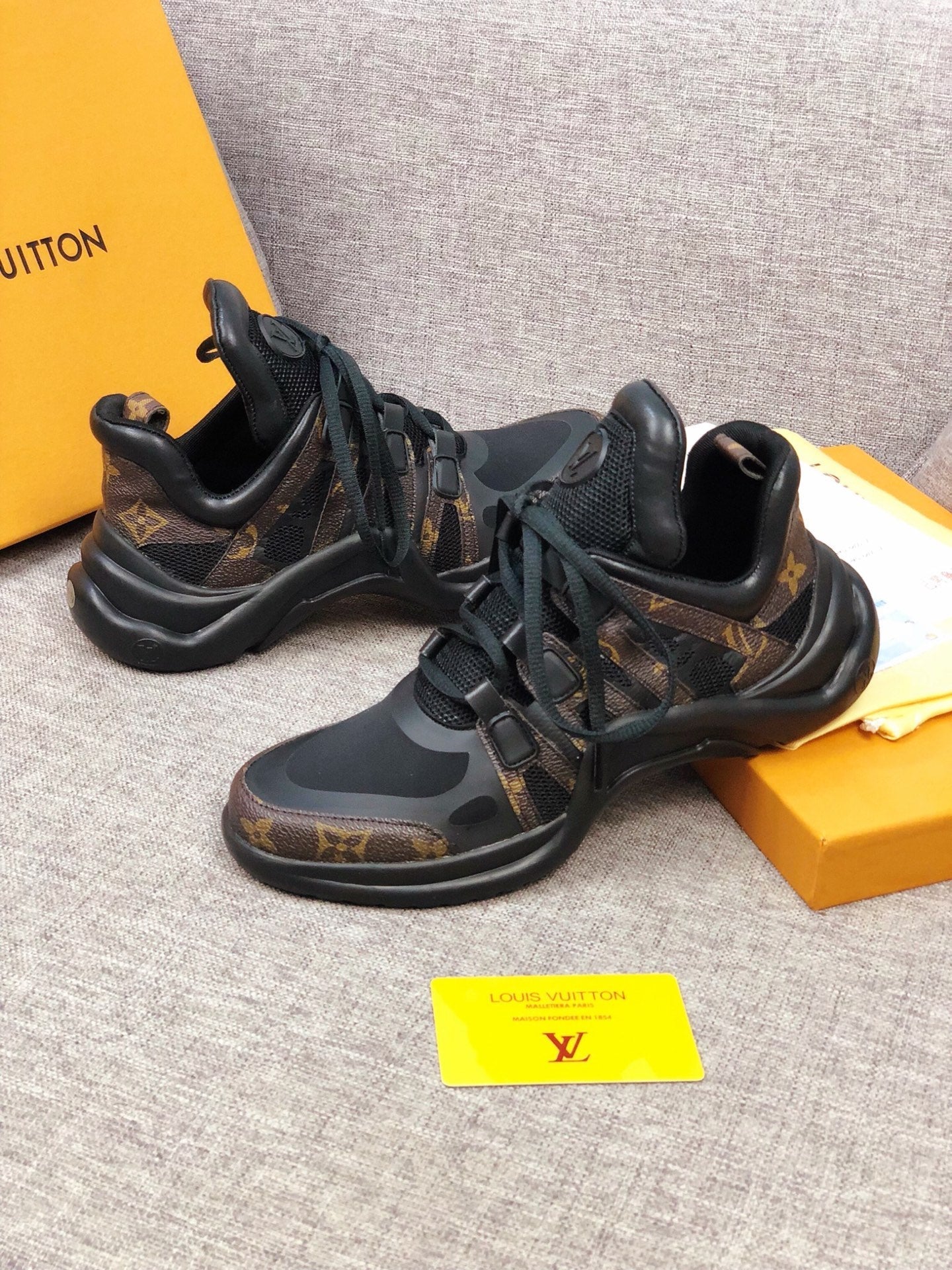 GLM - LUV Archlight Black Brown Sneaker