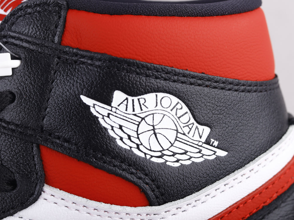 GLM - AJ1 Red Hook Black Toe