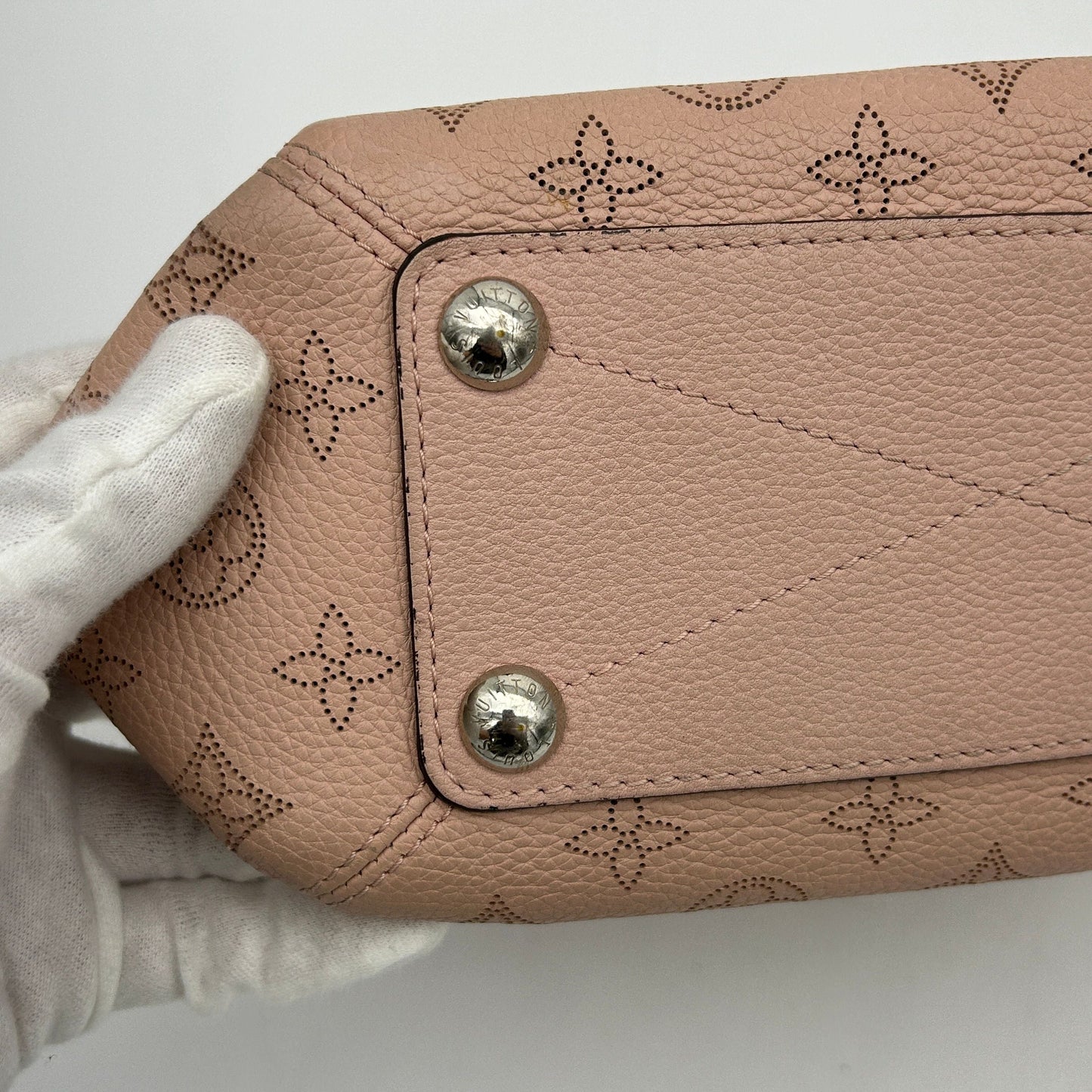Louis Vuitton Monogram Mahina Babylone BB Handbag LA26866