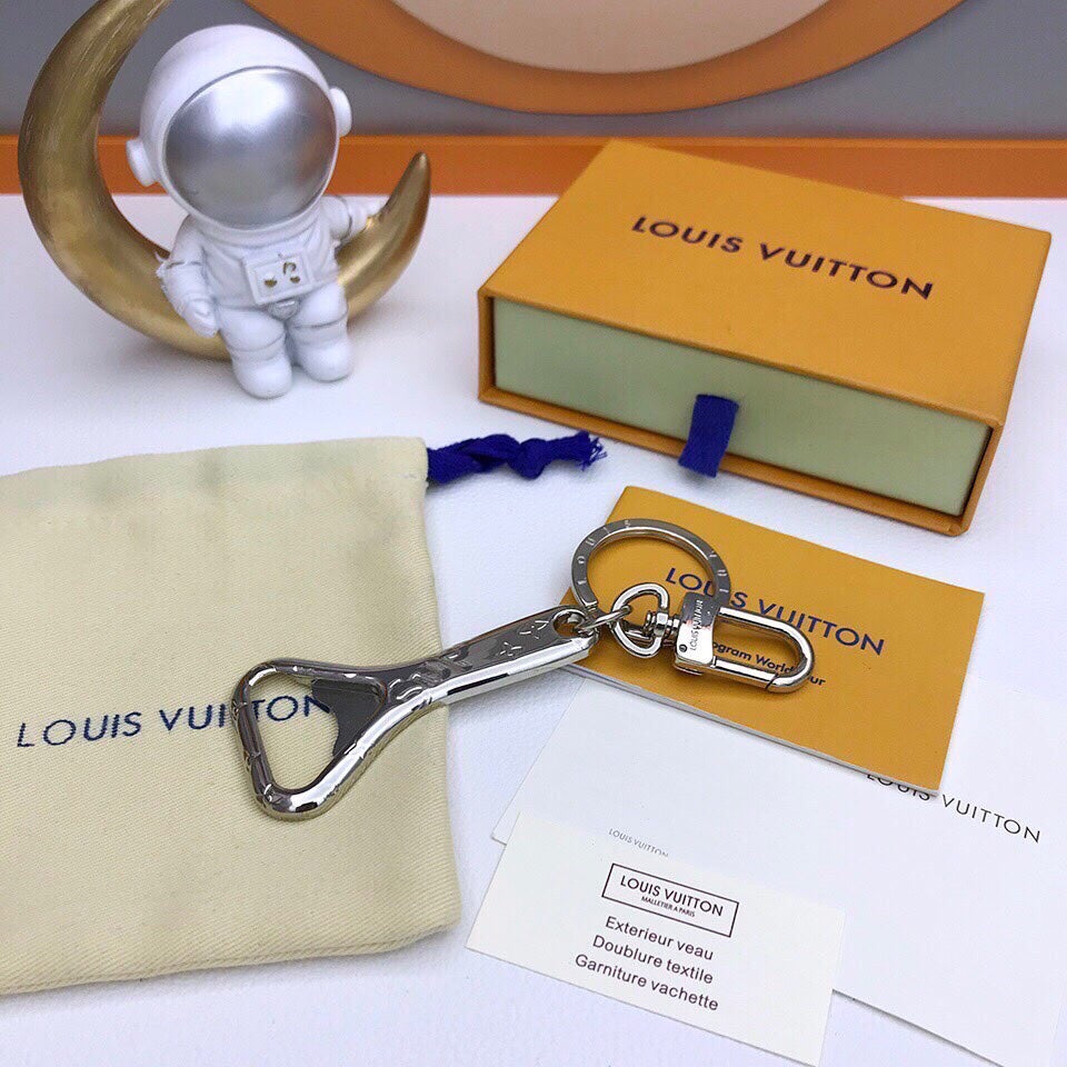 GLM -Top Quality Keychains LUV 063