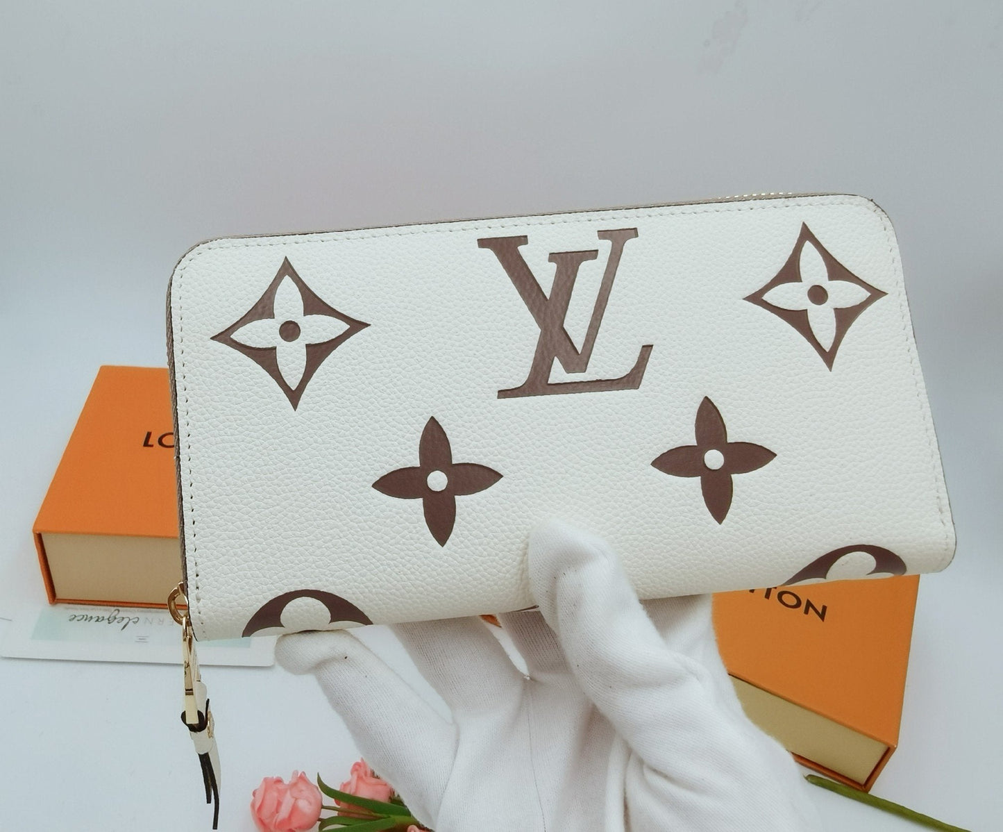 GLM - Top Quality Wallet LUV 002