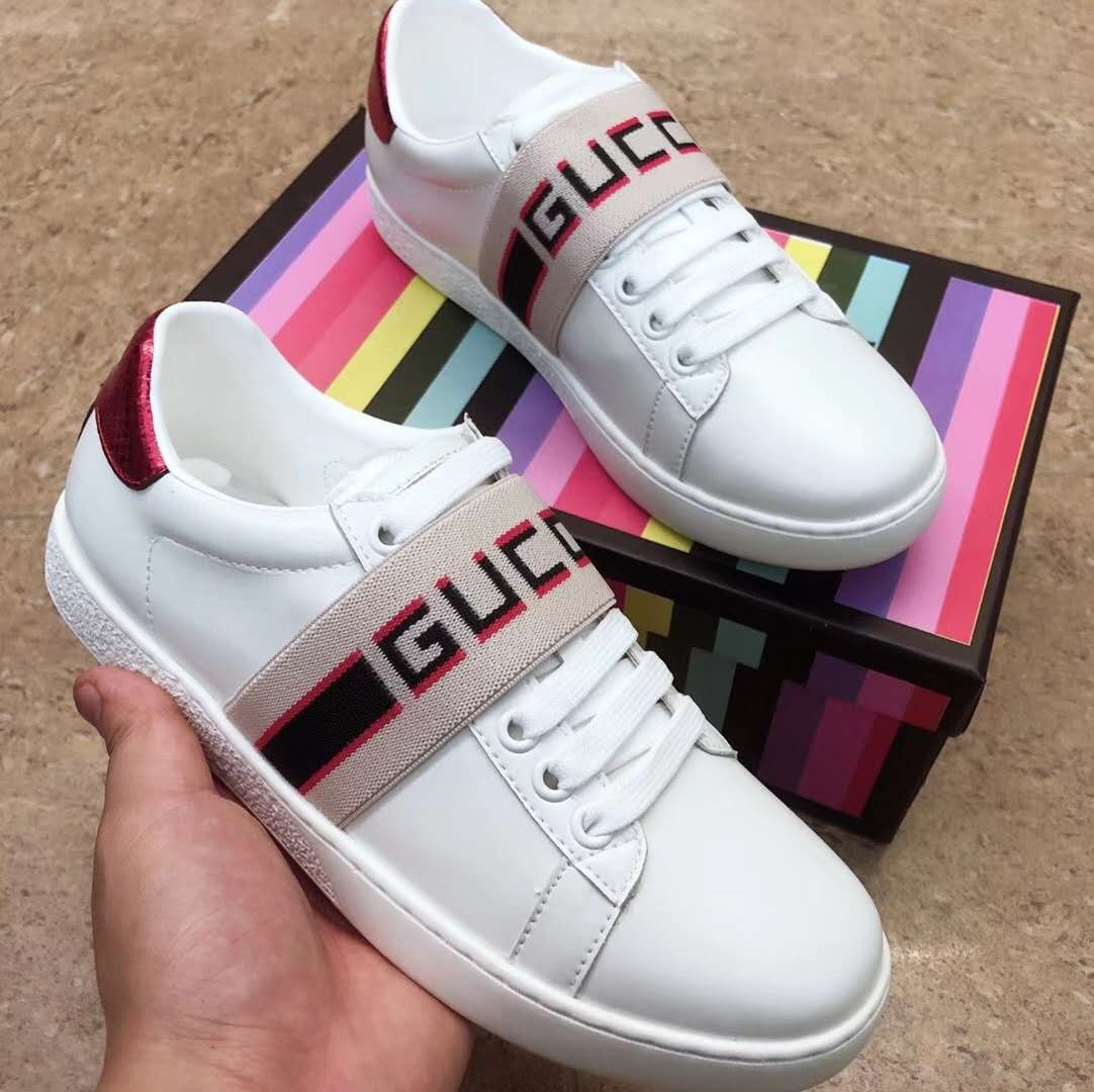 GLM-GCI Ace  Embroidered Sneaker 032