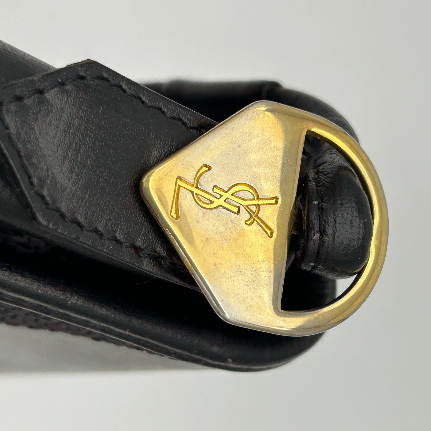 Saint Laurent Vintage Flap Bag YVEAE707
