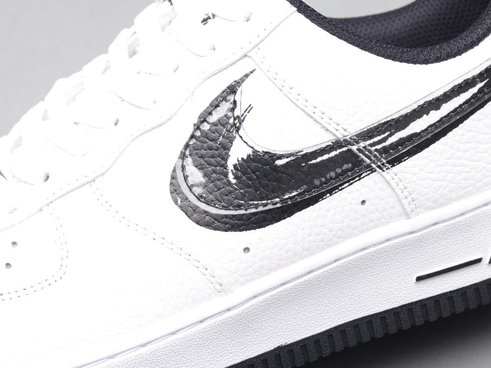 GLM - AF1 black and white brush
