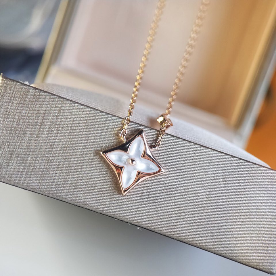 GLM - Top Quality Necklace LUV019
