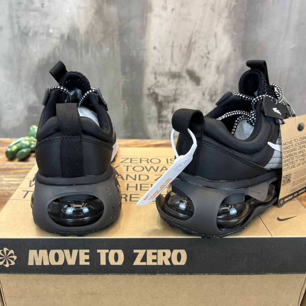 NK Wmns AR.MX 2021 ‘Black Smoke Grey’ For MenÃ‚Â 