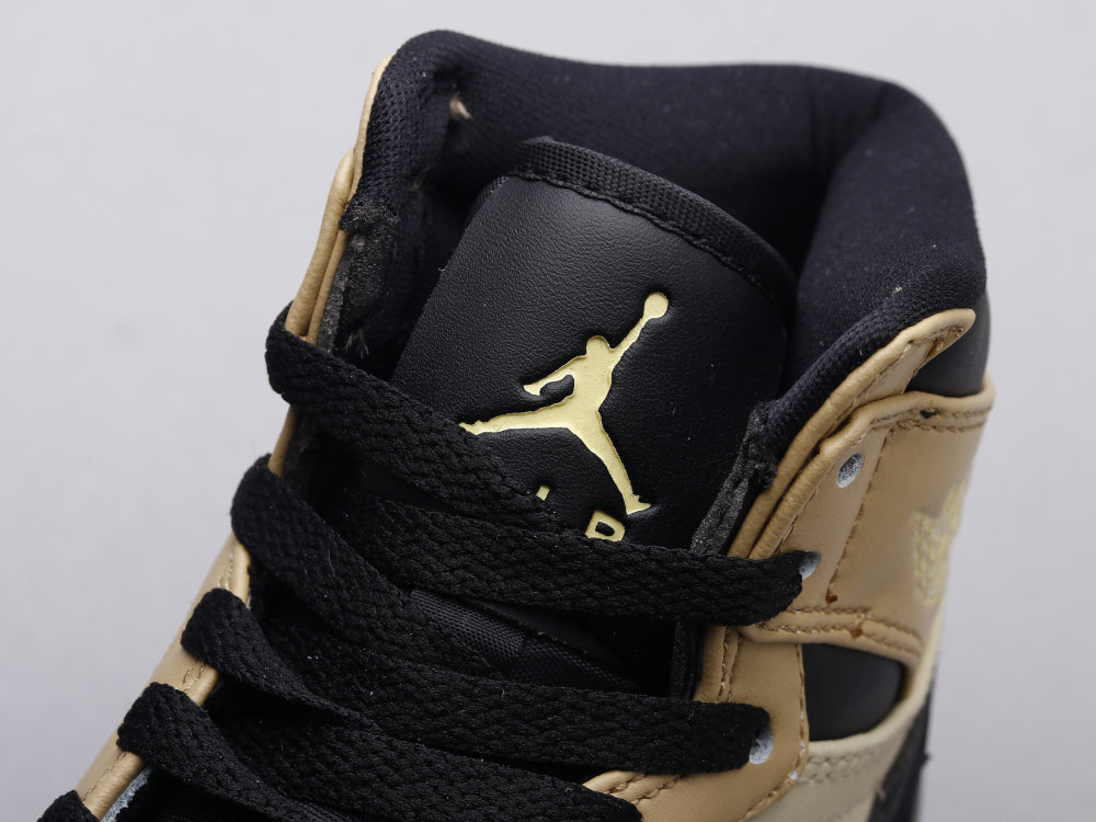 GLM - AJ1 Bubble Milk Tea