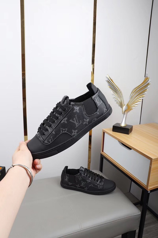 GLM - Top Quality Luv Sneaker 053