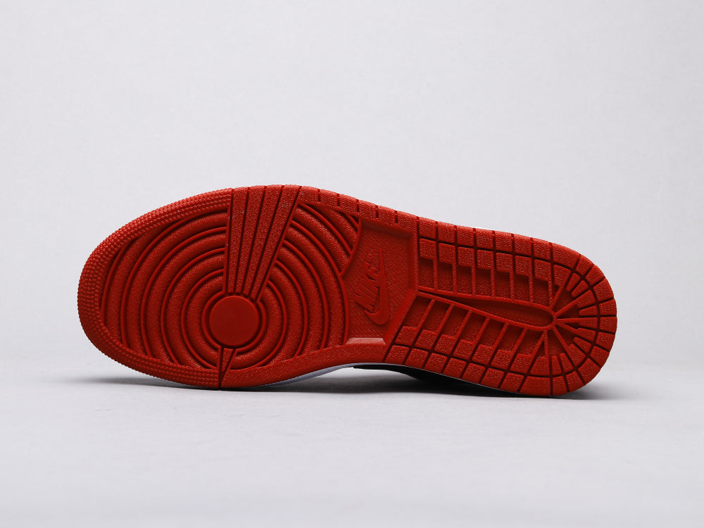 GLM - AJ1 new black red