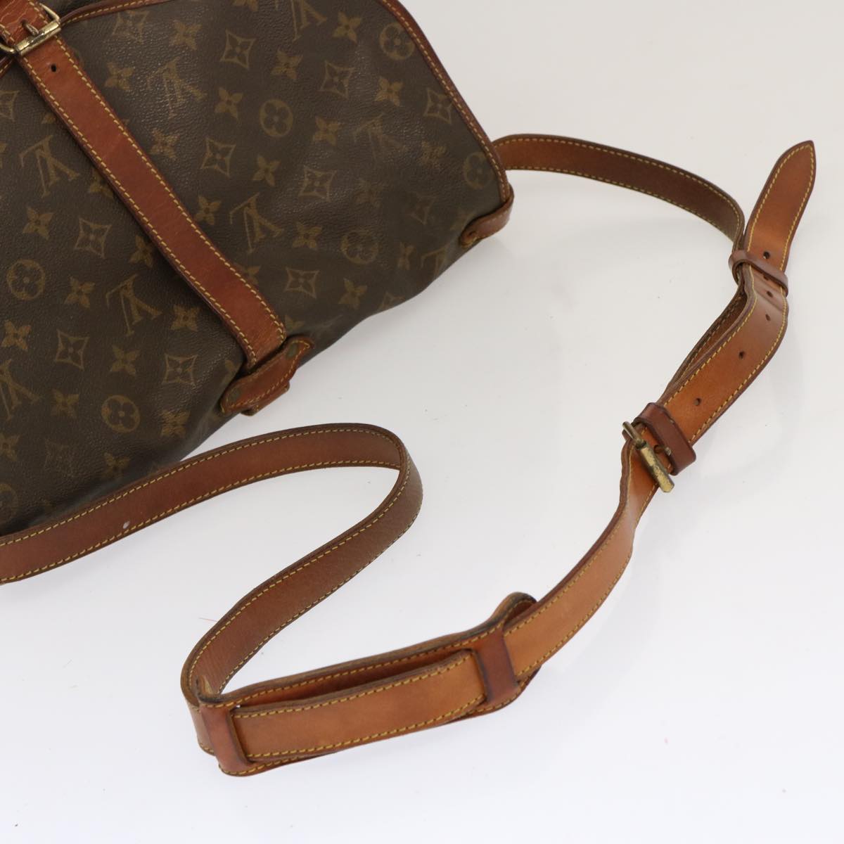 LOUIS VUITTON Monogram Saumur 35 Shoulder Bag M42254 LV 70341