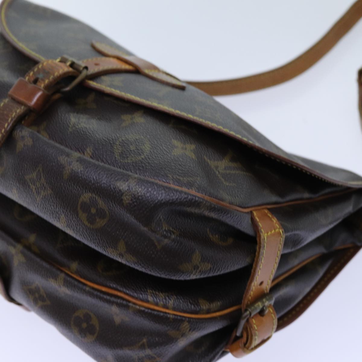 LOUIS VUITTON Monogram Saumur 30 Shoulder Bag M42256 LV 70430
