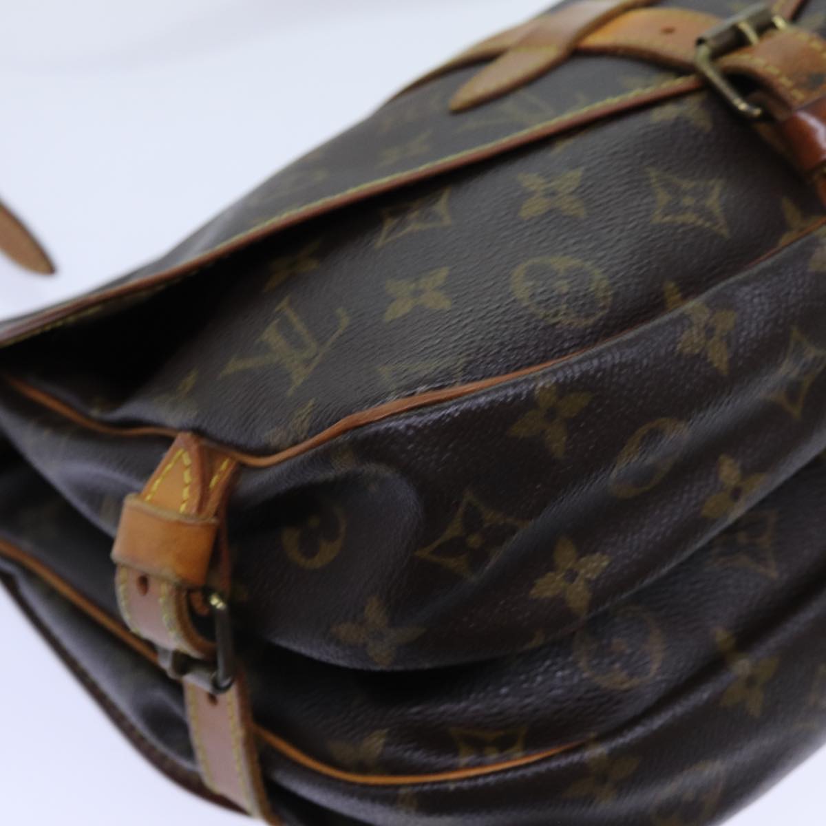 LOUIS VUITTON Monogram Saumur 30 Shoulder Bag M42256 LV 70430