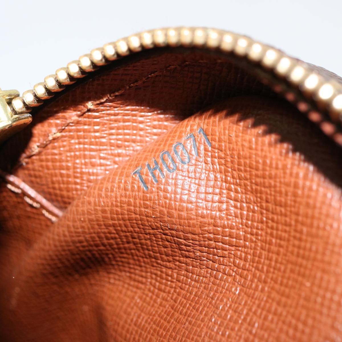 LOUIS VUITTON Monogram Amazon Shoulder Bag M45236 LV 70431