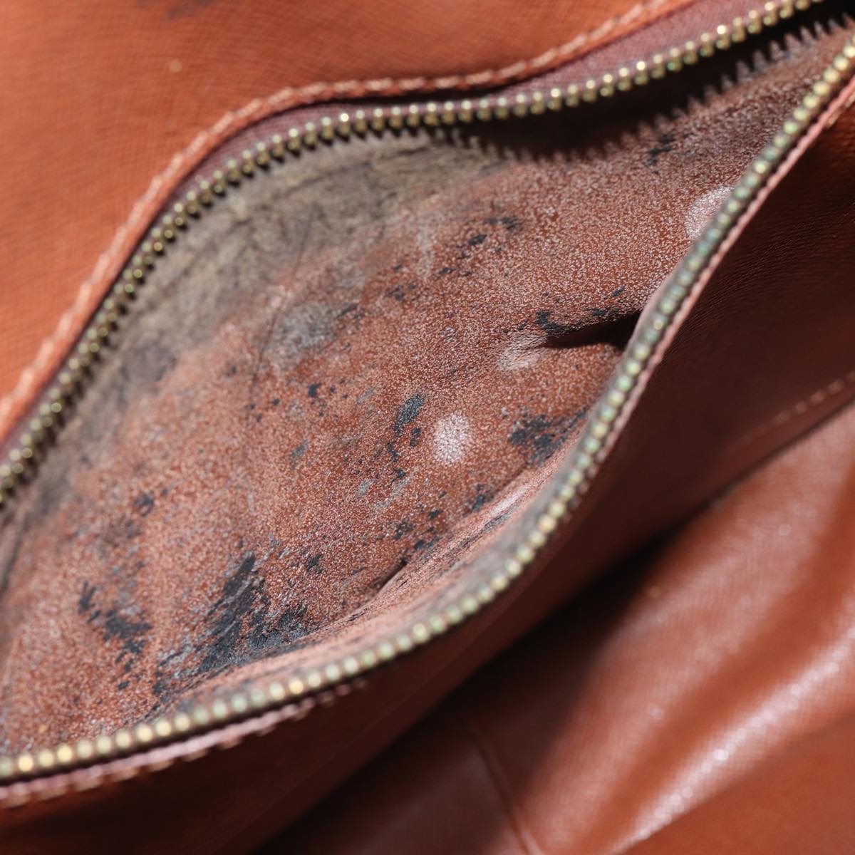 LOUIS VUITTON Monogram Saint Cloud GM Shoulder Bag M51242 LV 70509