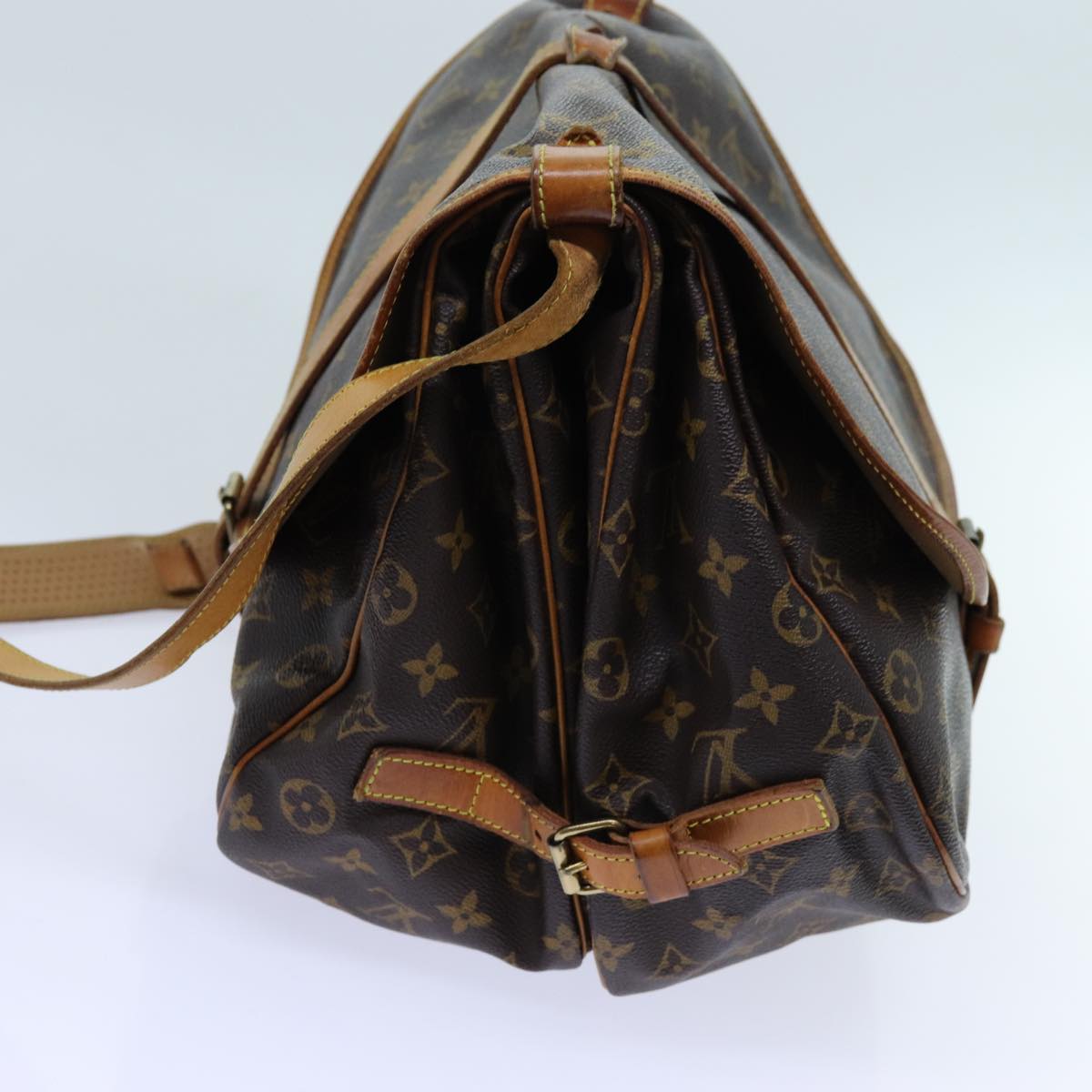 LOUIS VUITTON Monogram Saumur 35 Shoulder Bag M42254 LV 70520
