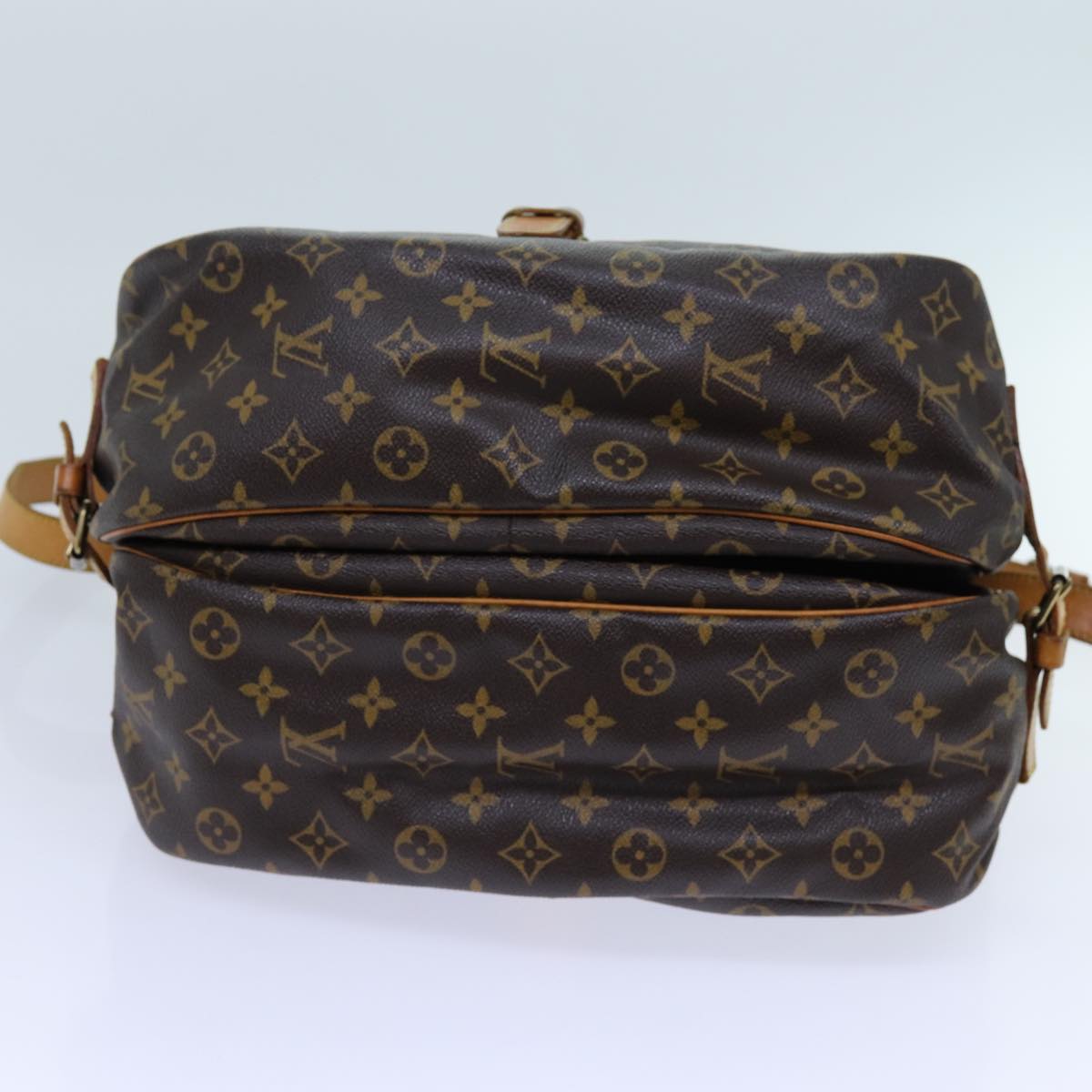 LOUIS VUITTON Monogram Saumur 35 Shoulder Bag M42254 LV 70520