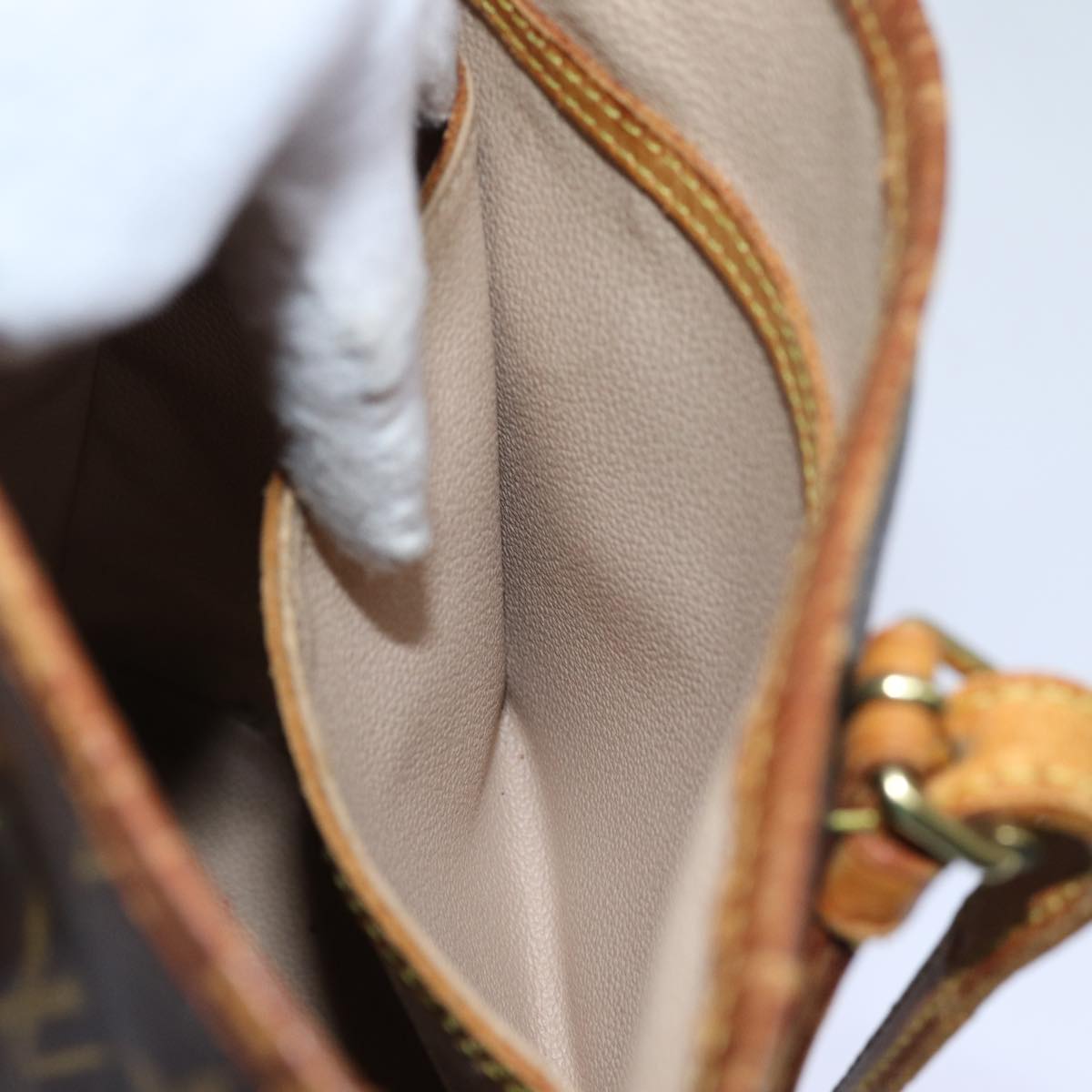LOUIS VUITTON Monogram Bucket PM Shoulder Bag M42238 LV 70541