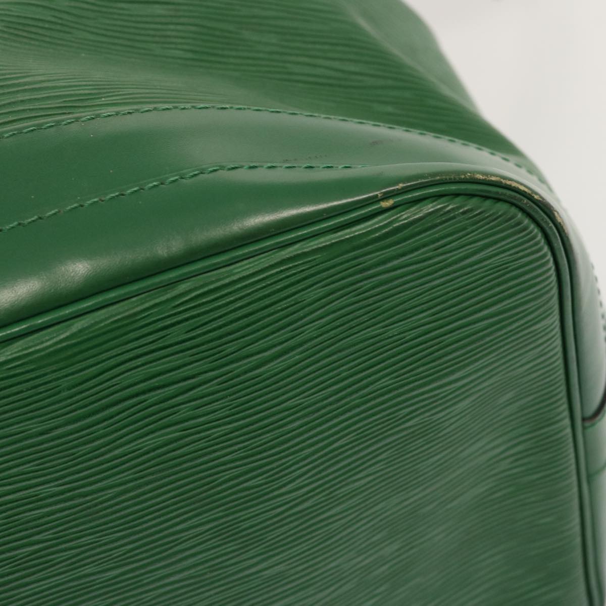LOUIS VUITTON Epi Noe Shoulder Bag Green M44004 LV 70553