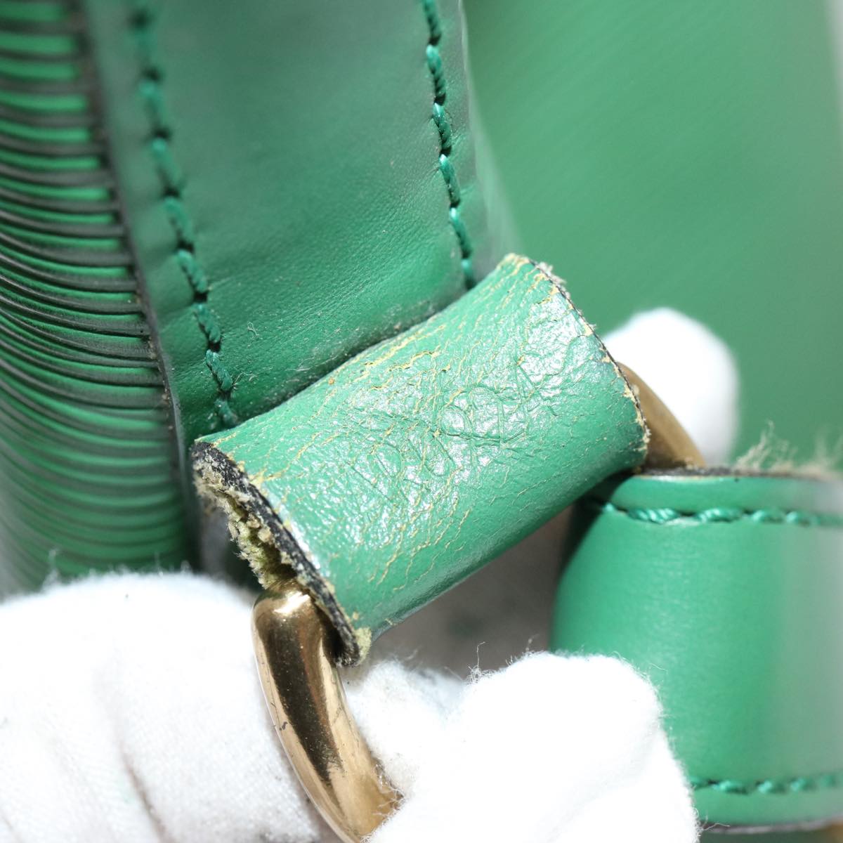 LOUIS VUITTON Epi Noe Shoulder Bag Green M44004 LV 70553