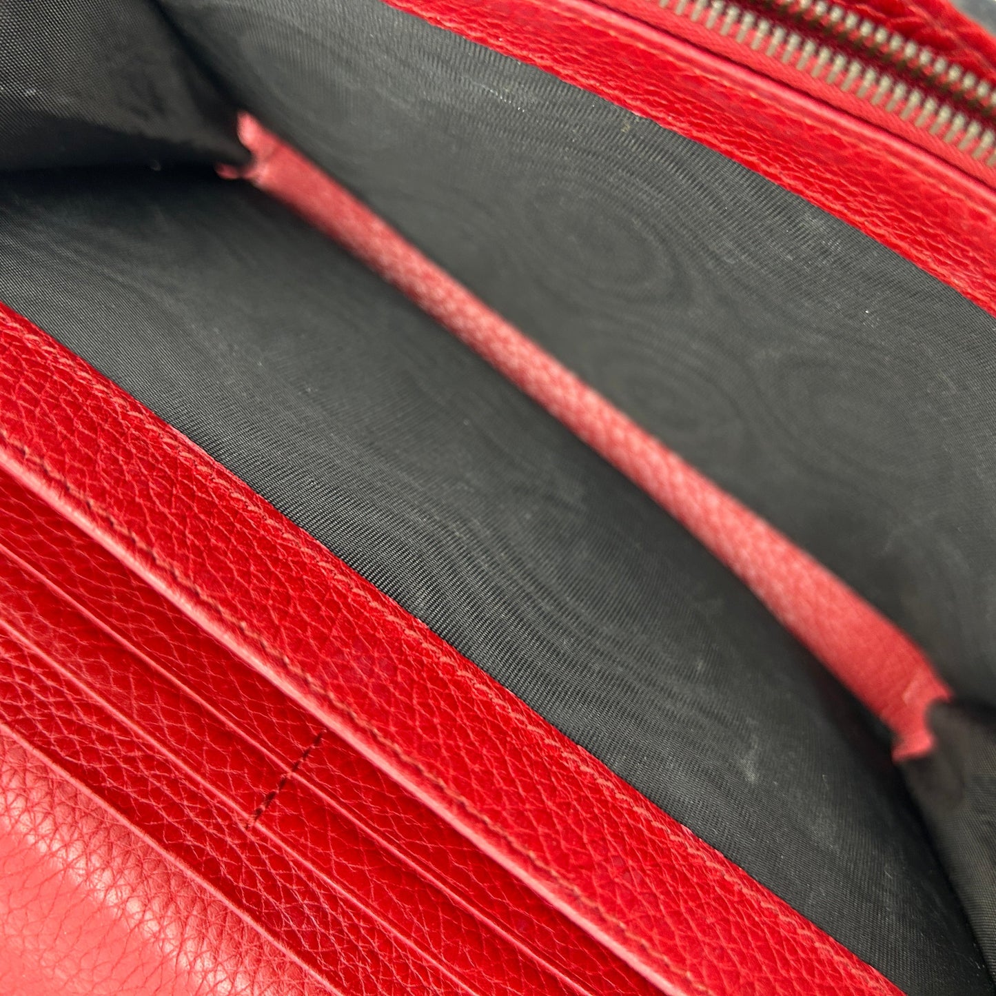 Gucci Red Leather GG Marmont Wallet On Chain Mini