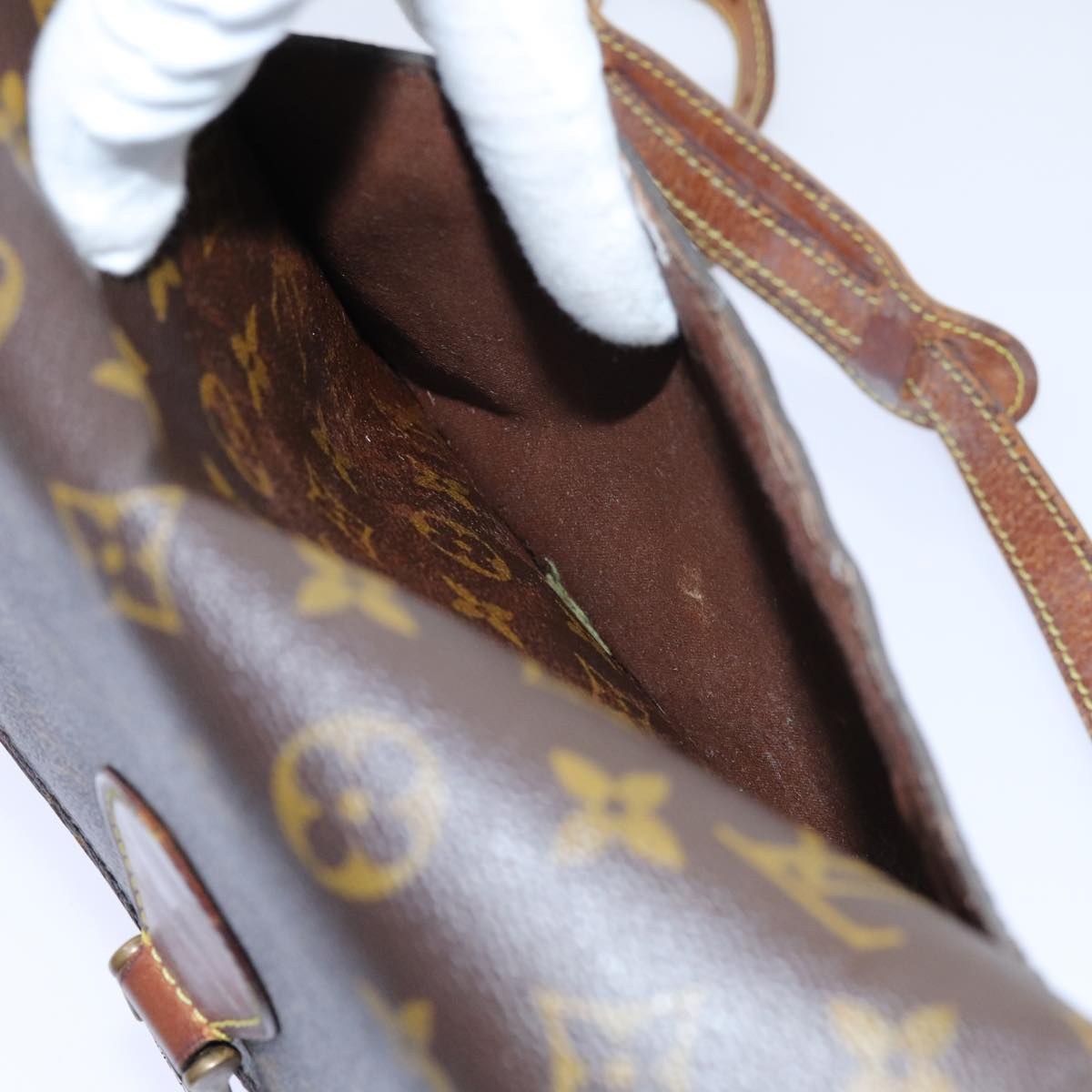 LOUIS VUITTON Monogram Saint Cloud GM Shoulder Bag M51242 LV 70697
