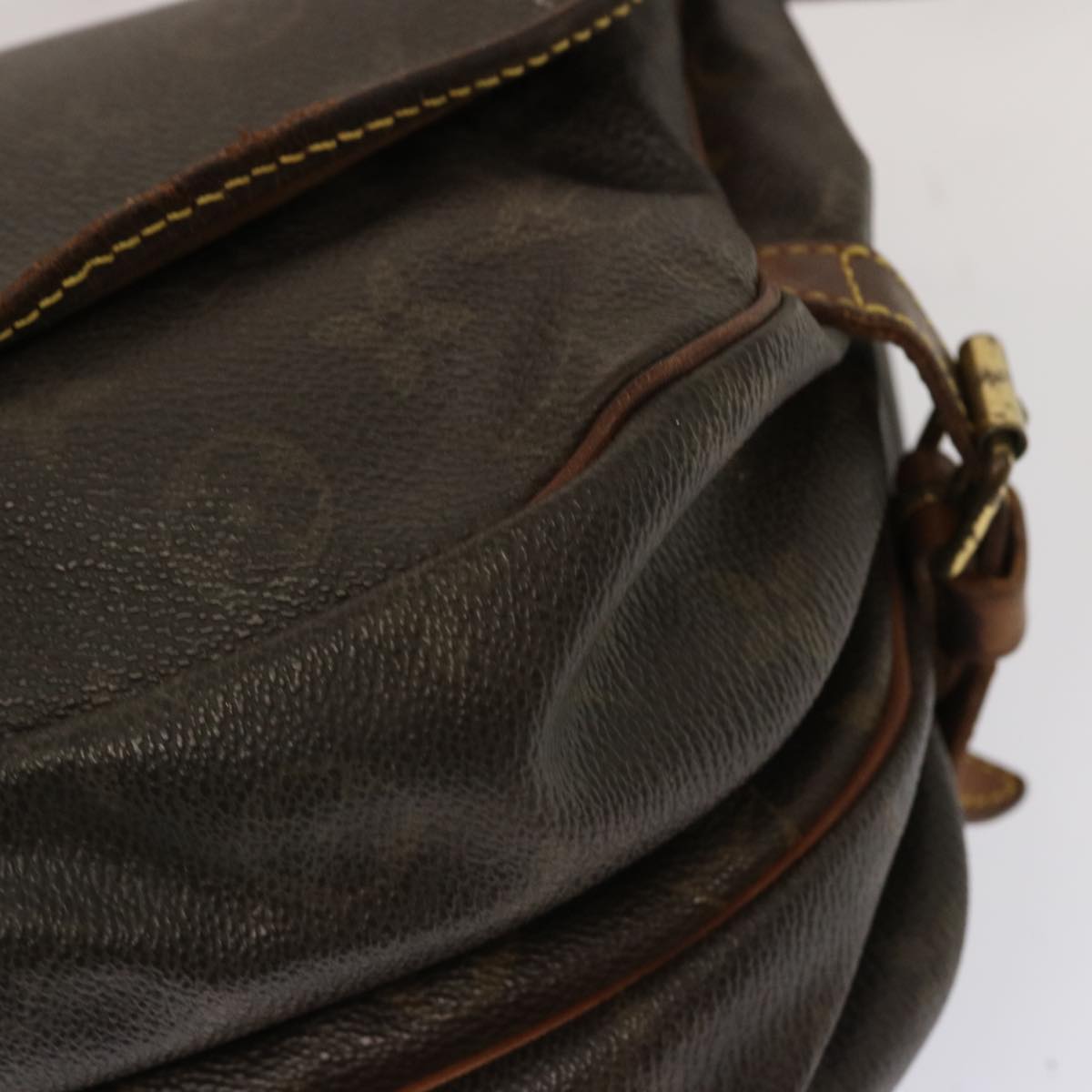 LOUIS VUITTON Monogram Saumur 30 Shoulder Bag M42256 LV 70706