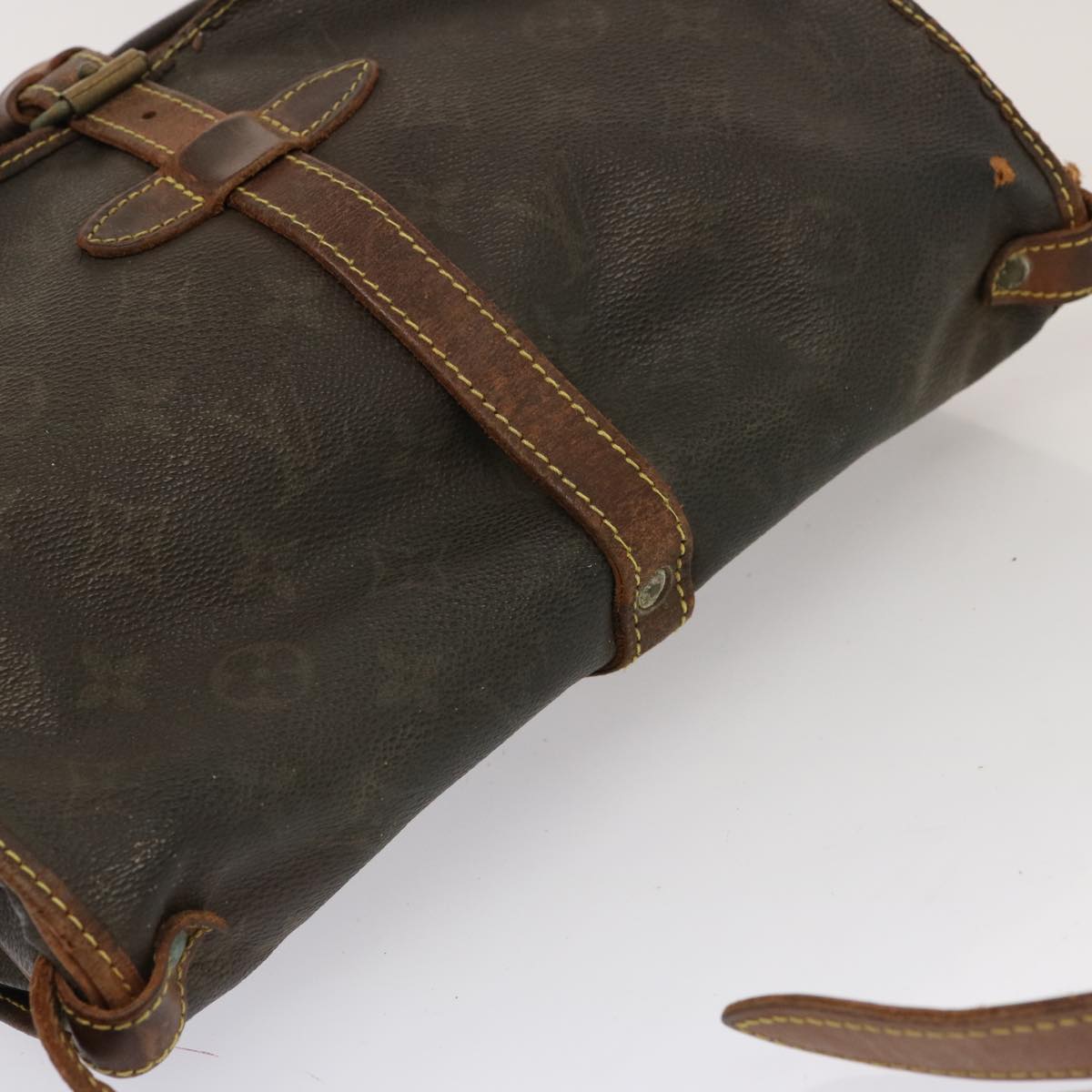 LOUIS VUITTON Monogram Saumur 30 Shoulder Bag M42256 LV 70706