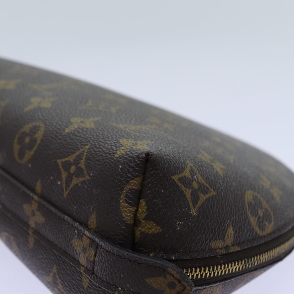 LOUIS VUITTON Monogram Trousse Demi Ronde Cosmetic Pouch M47520 LV 70712