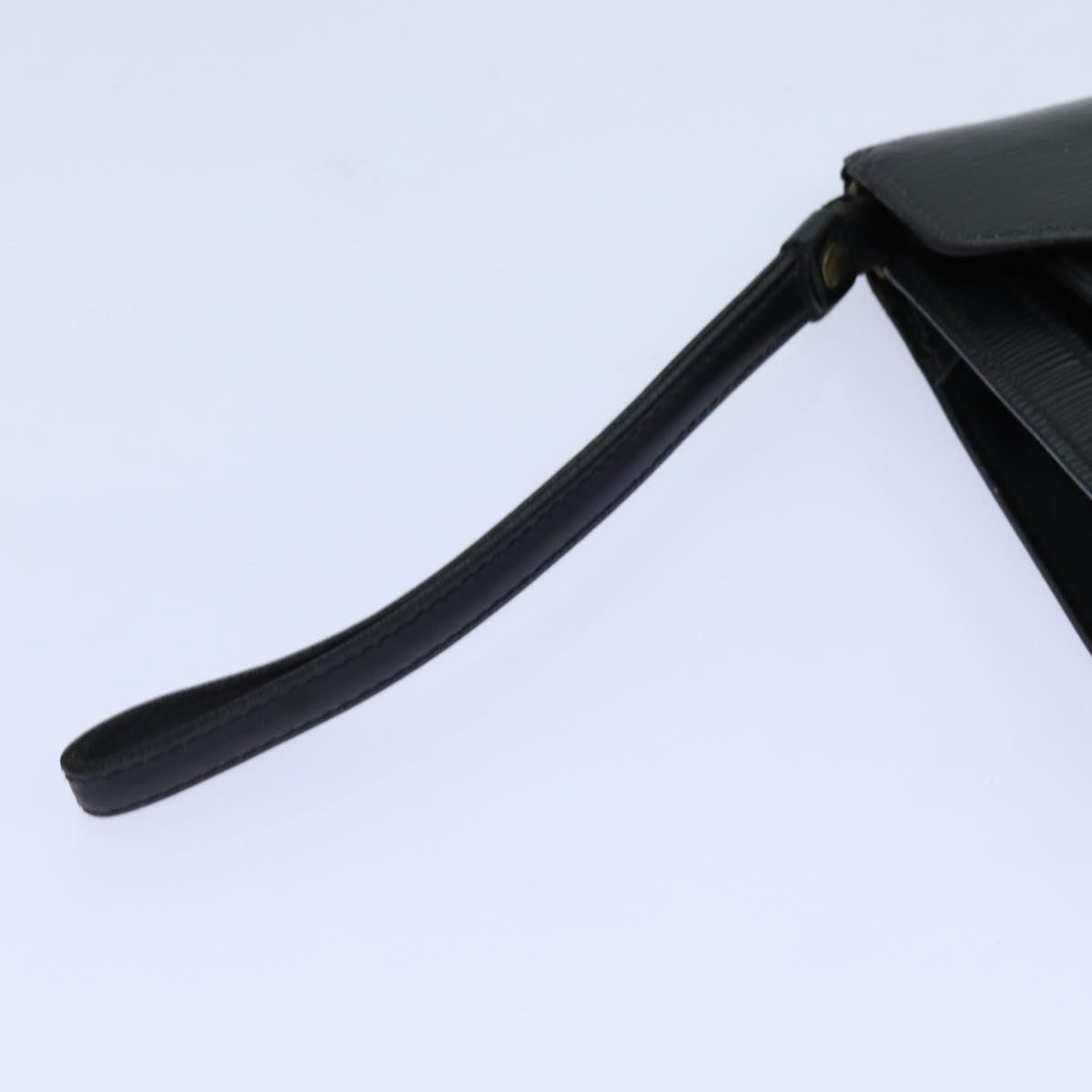 LOUIS VUITTON Epi Serie Dragonne Hand Bag Black M52612 LV 70727