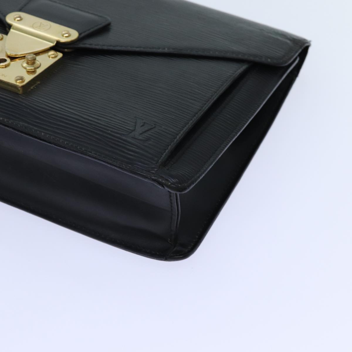 LOUIS VUITTON Epi Serie Dragonne Hand Bag Black M52612 LV 70727