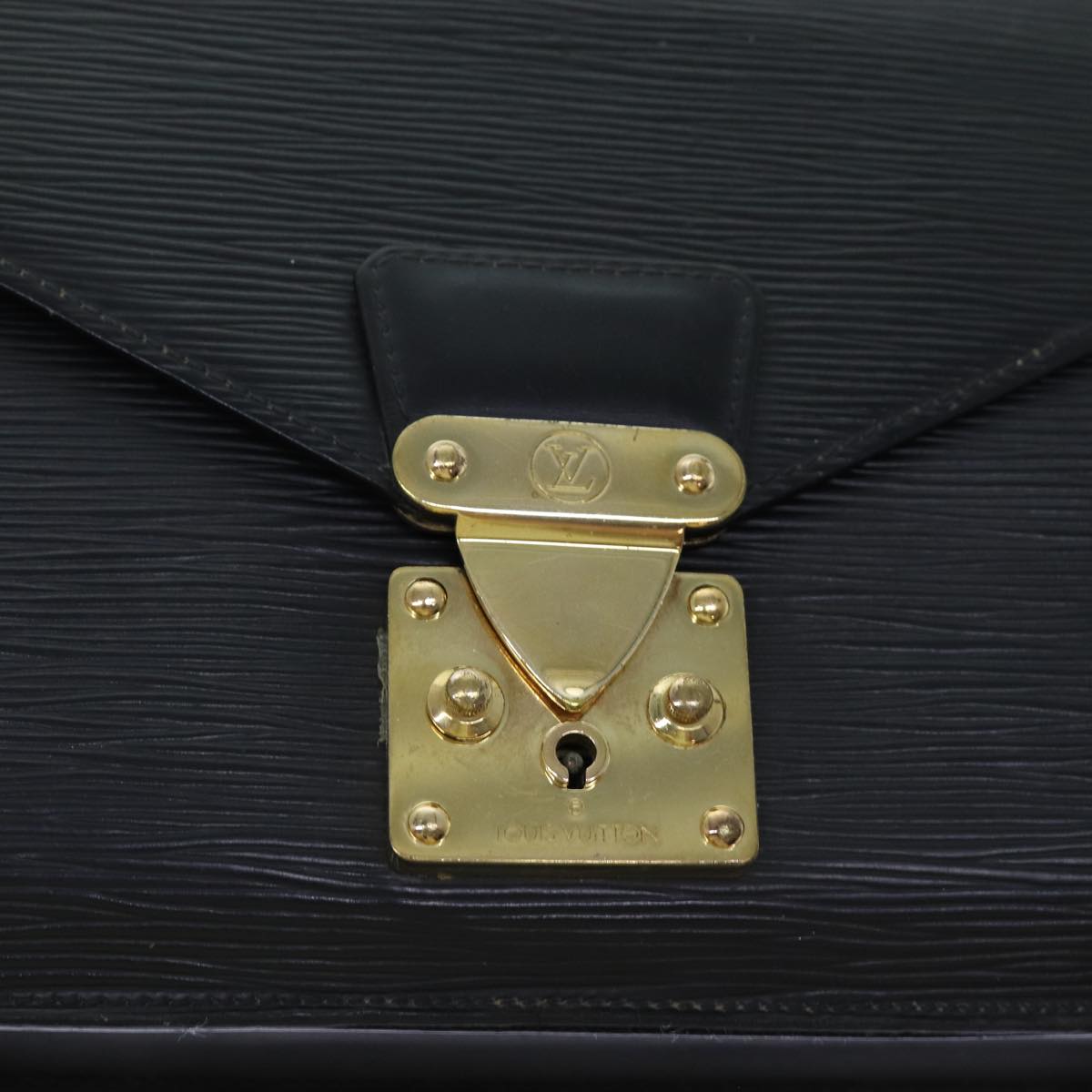 LOUIS VUITTON Epi Serie Dragonne Hand Bag Black M52612 LV 70727