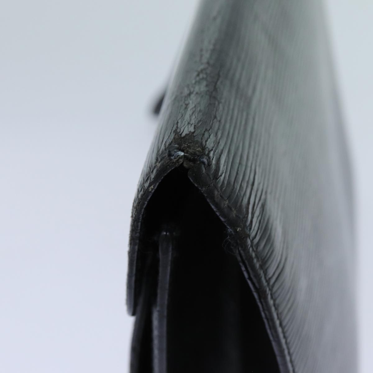 LOUIS VUITTON Epi Serie Dragonne Hand Bag Black M52612 LV 70727