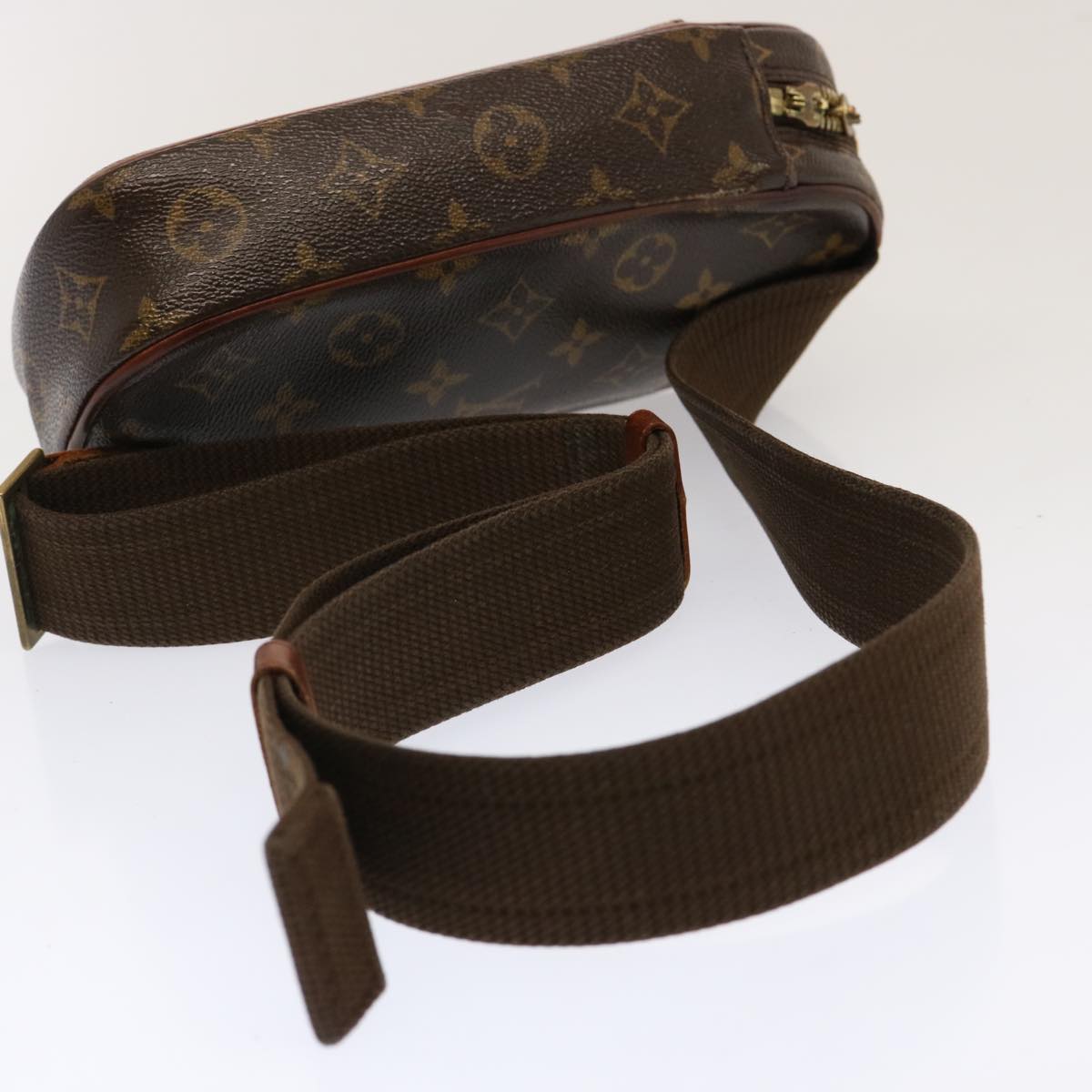 LOUIS VUITTON Monogram Pochette Gange Shoulder Bag M51870 LV 70735