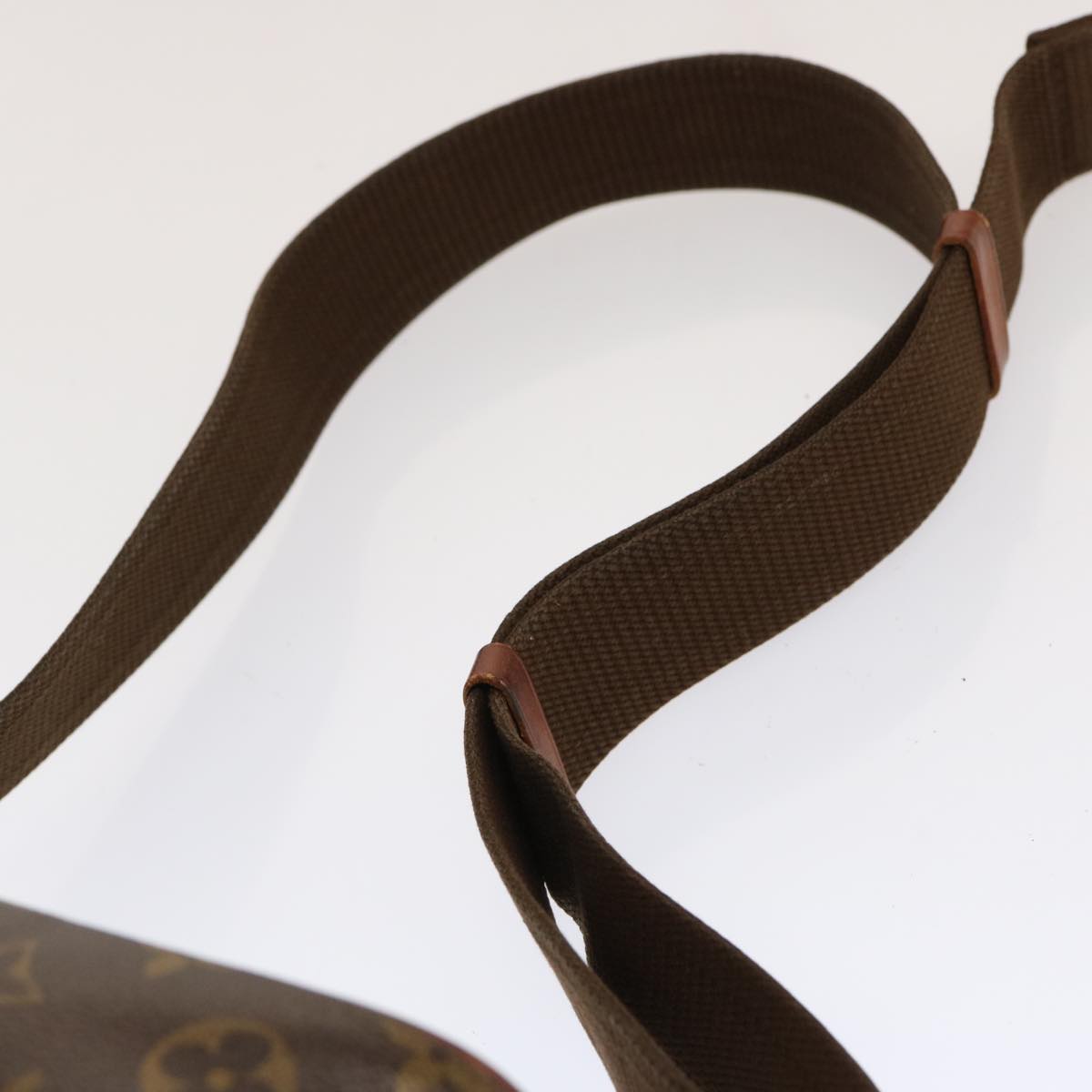 LOUIS VUITTON Monogram Pochette Gange Shoulder Bag M51870 LV 70735