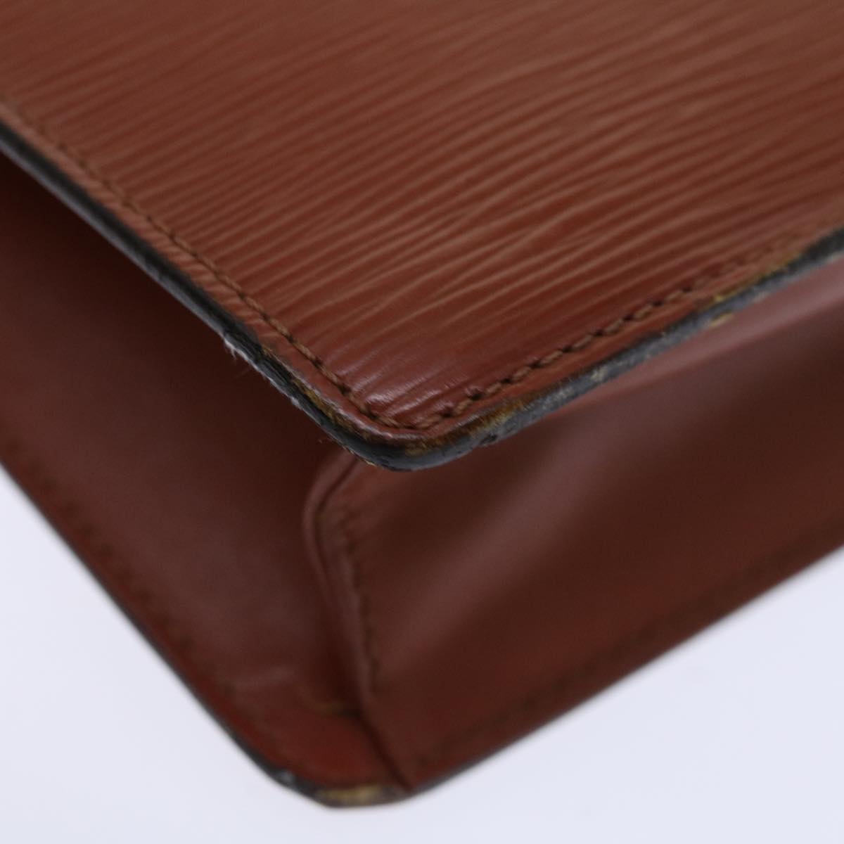 LOUIS VUITTON Epi Serie Dragonne Hand Bag Brown M52618 LV 70738