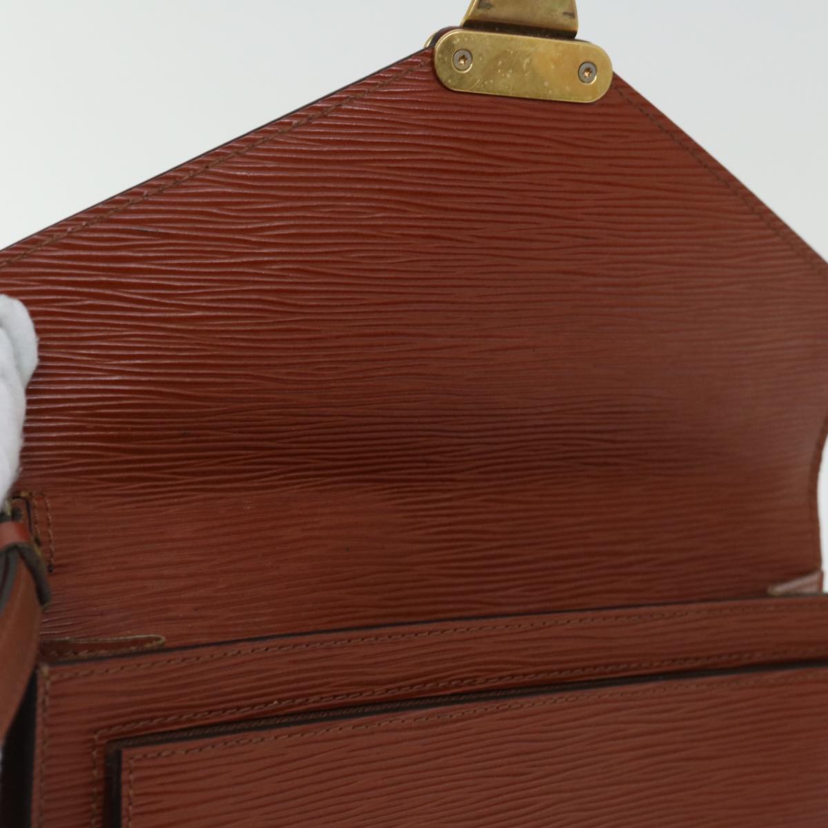 LOUIS VUITTON Epi Serie Dragonne Hand Bag Brown M52618 LV 70738