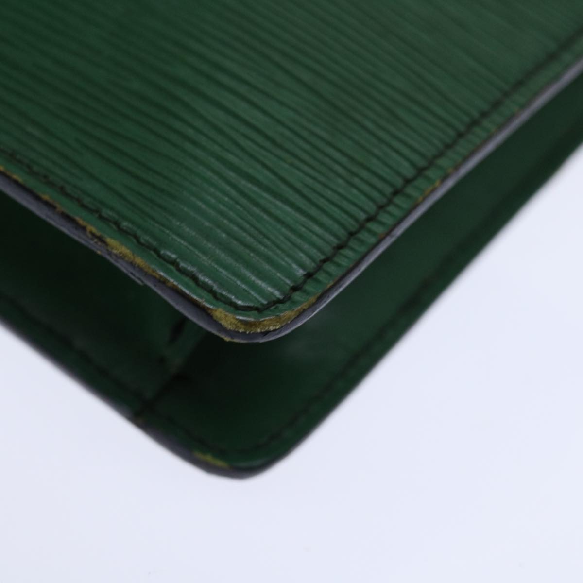 LOUIS VUITTON Epi Montaigne 27 Clutch Bag Green M52654 LV 70739