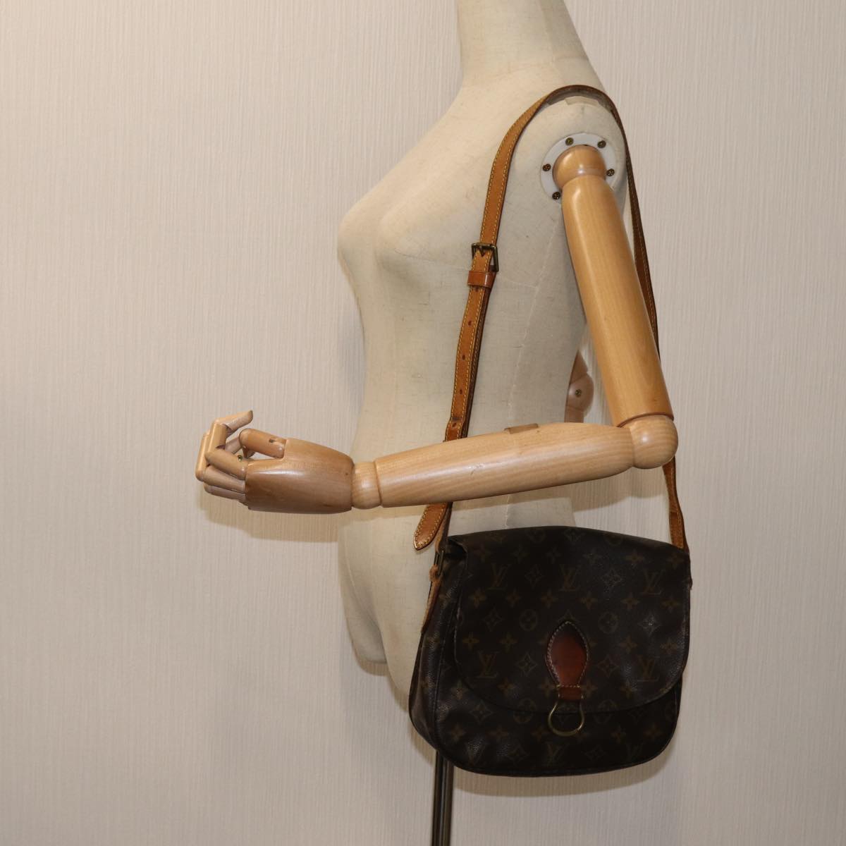 LOUIS VUITTON Monogram Saint Cloud GM Shoulder Bag M51242 LV 70749