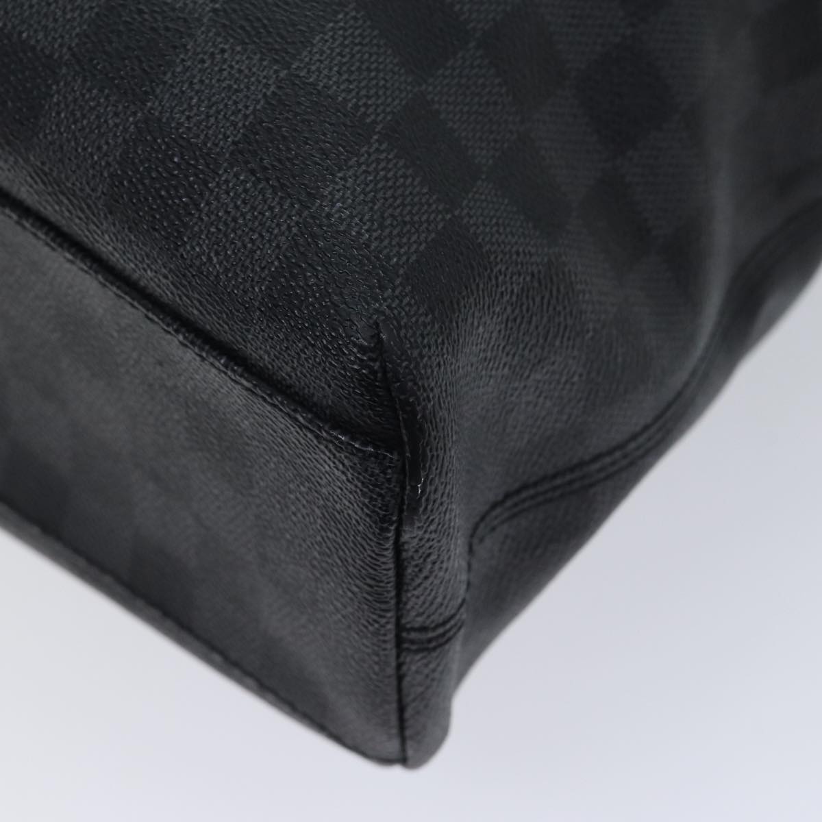 LOUIS VUITTON Damier Graphite Mick GM Shoulder Bag N41105 LV 70754