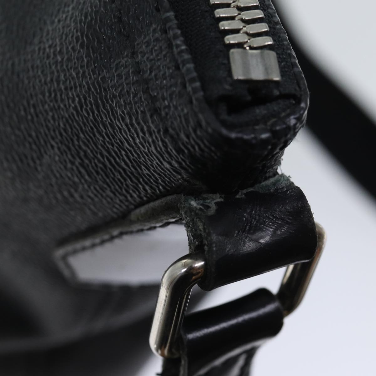 LOUIS VUITTON Damier Graphite Mick GM Shoulder Bag N41105 LV 70754