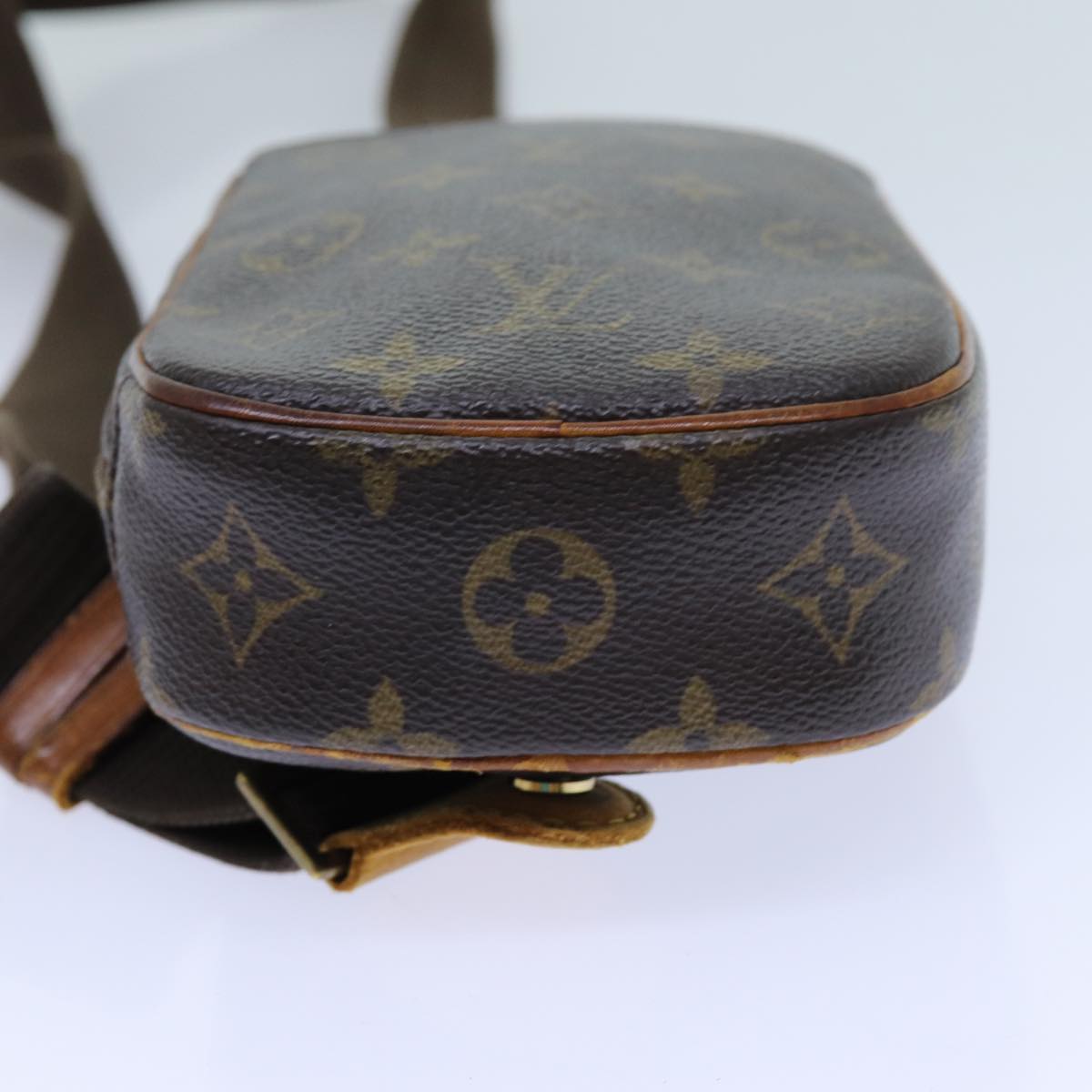 LOUIS VUITTON Monogram Pochette Gange Shoulder Bag M51870 LV 70867